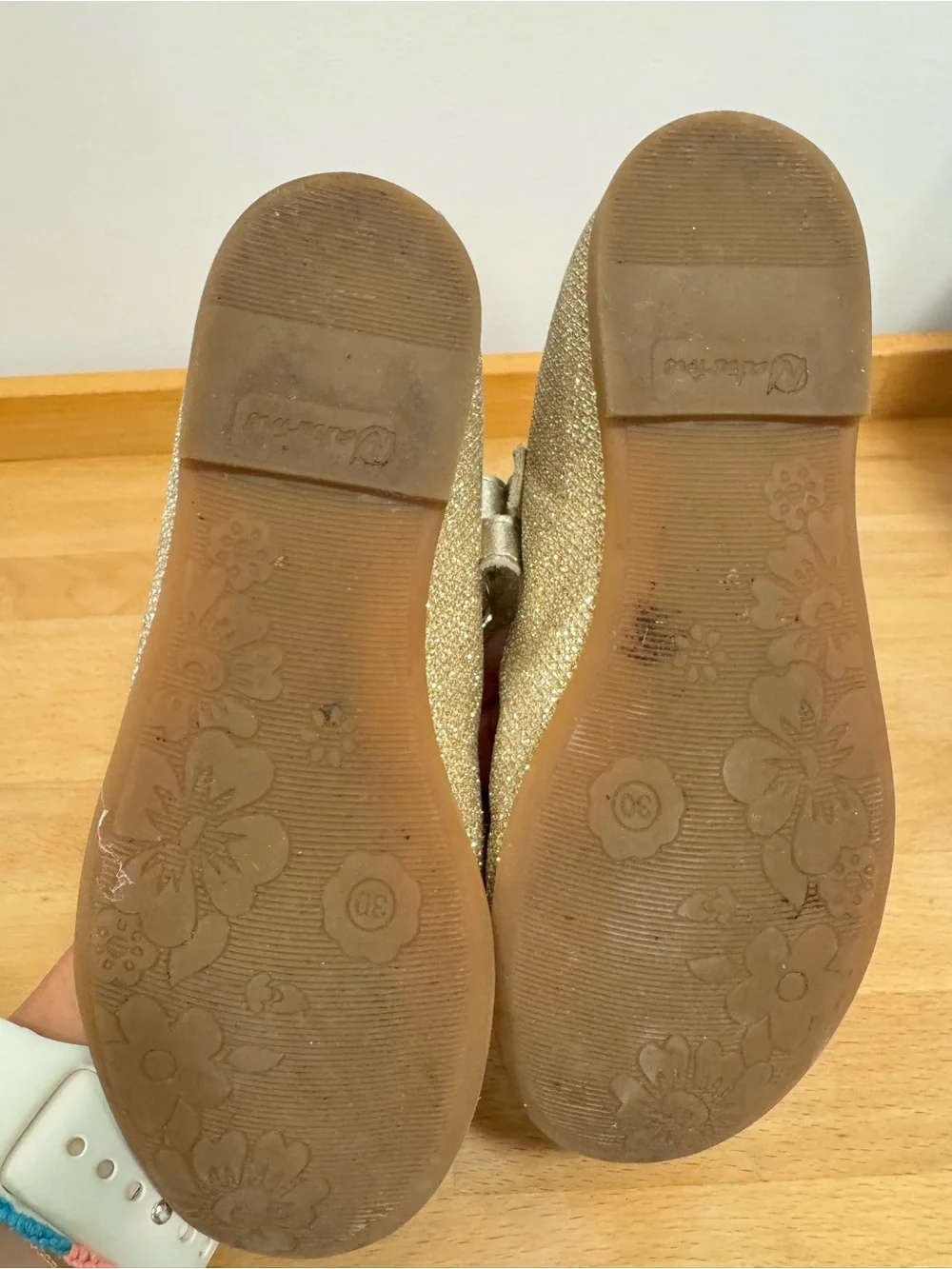 Naturino Girls Sparkle Mary Jane Shoes in Light Gold - size 30